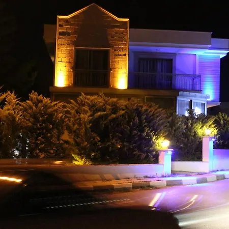 Pusula 酒店 崇达